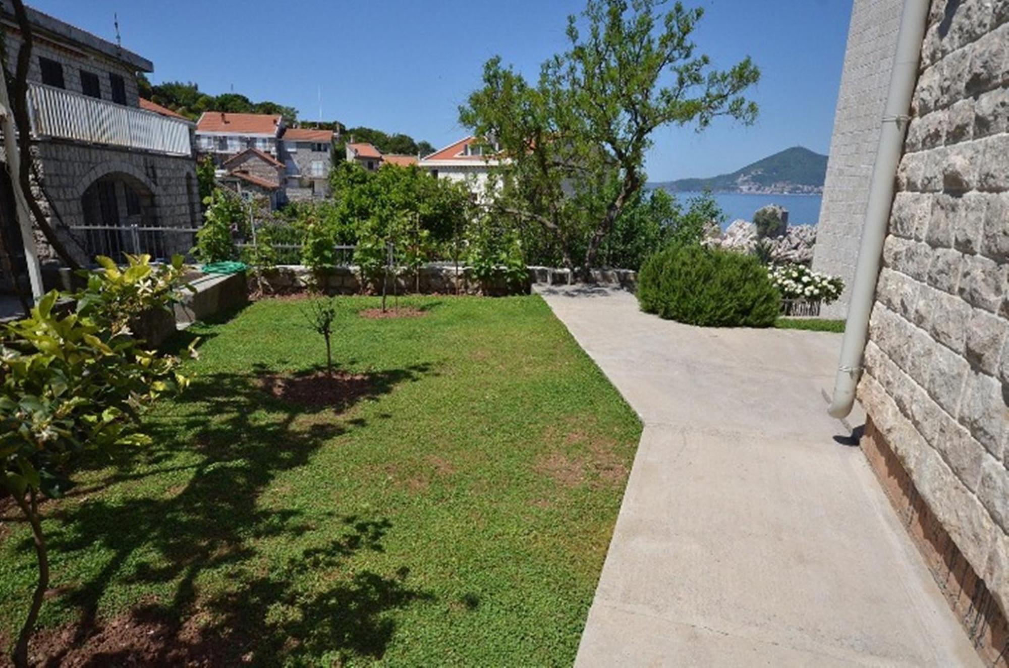 Guest House Villa Pastrovka Sveti Stefan Buitenkant foto